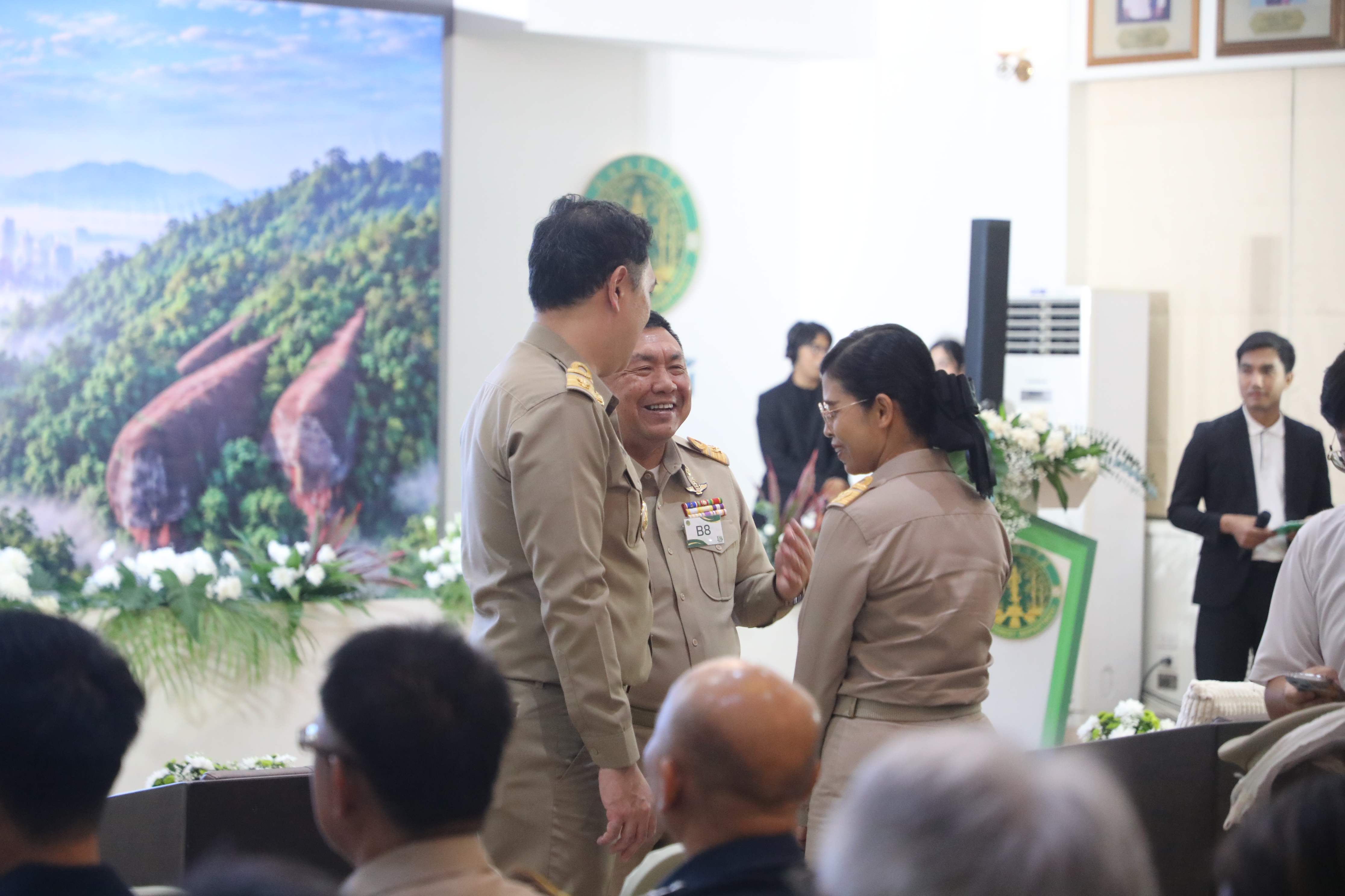 title - ส.ป.ก. เข้าร่วมงานวันสถาปนากรมป่าไม้ครบรอบ 130 ปี และรับมอบเครื่องหมายเชิดชูเกียรติ 